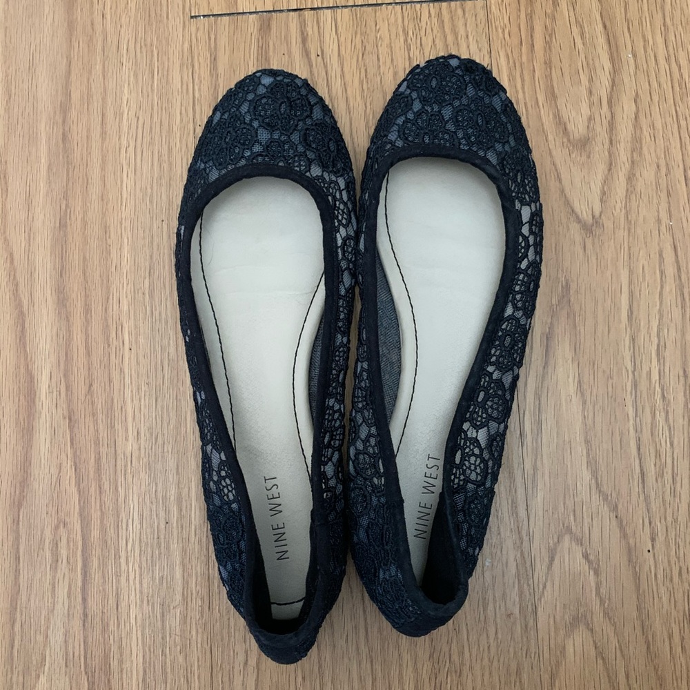 Nine West Black Floral Flats